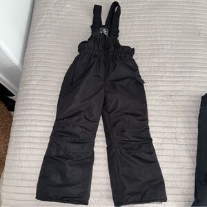 Pulse Black Toddler waterproof weather ski/Snow Bib toddler size 4T unisex